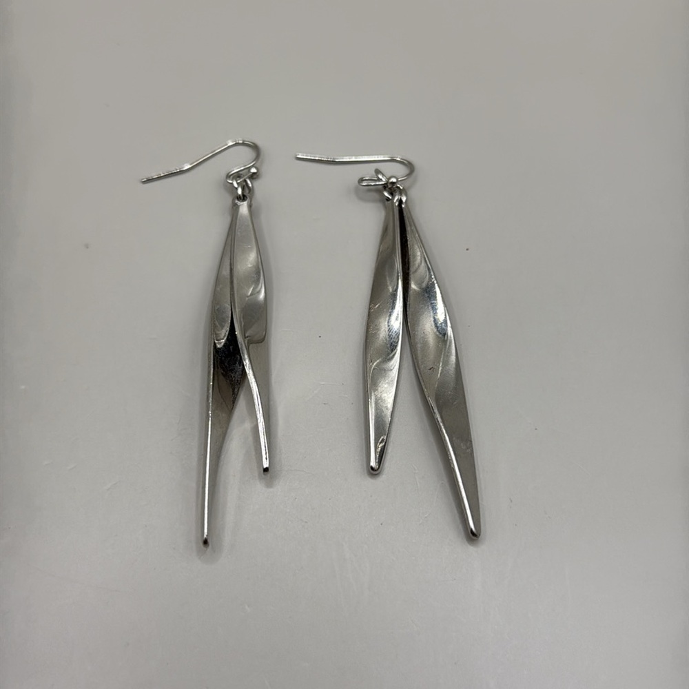 Vintage Silver Tone Dangle Drop Statement Earrings - image 1